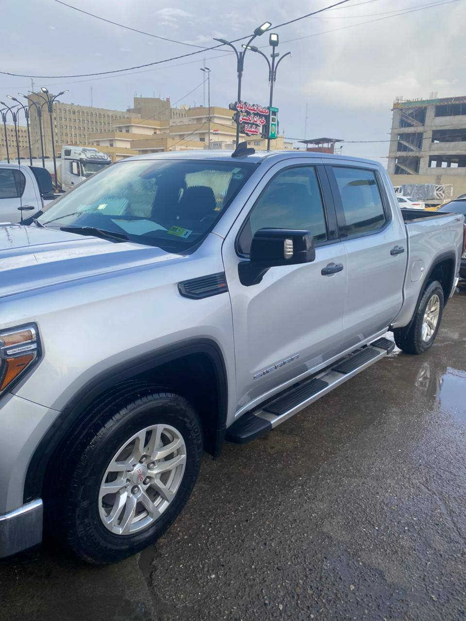 🔥 جمس سيرا 2021 للبيع 🔥
سيارة قوية ونظيفة وعداد قليل بحالة نادرة بهالسوق
🚘 المواصفات: • جمس سيرا 2021 وارد أمريكا
• دبل قمارة (باب طويل / بدي قصير)
• مكينة V8 5300
• دفع رباعي (4×4)
• ستاندر
• العداد: 40 ألف كم
🎨 الحالة: • صبغ: جاملغ أمامي أيمن + ربع الجاملغ الخلفي الأيمن
• صور الحادث ورقم الشاصي موجودة للشفافية
• رقم أربيل والسيارة باسمي
📍 الموقع: بغداد
📞 للاتصال:
***********
💰 السعر: (280$)
⚡ سيارة جاهزة للفحص وما تحتاج مصروف
