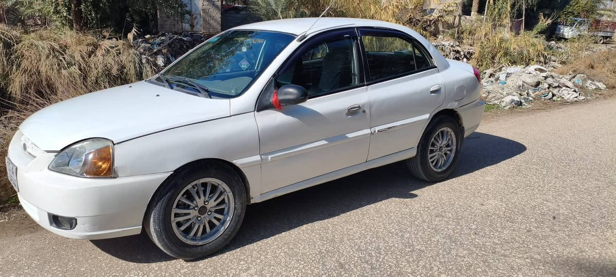 كيا ريو 2005 تبريد ثلج محرك وگير بلاديات ويل كب 15 تايرات جدد باتري جديد رقم الموبايل *********** سعرها 52 النجف, العراق
