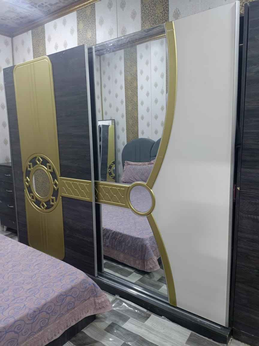 غرفه مرتبه يرادلها ملاحظات بسيطه مخفيه 300الف وبيها مجال 
مكاني شط العرب الكباسي الزغير *********** البصرة, العراق
