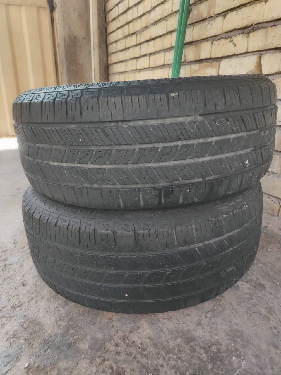 السلام عليكم تايرات مال تاهو البيع موديل ٢٠١٩ مكاني بغداد البياع شارع الضغط السعر ١٠٠ ***********
