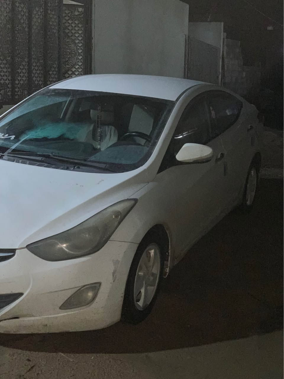 افانتي موديل ١٤ ادوات مشمولة بالتسجيل الجديد 
السعر ٤٨ بيها مجال للشراي سياره ماناقصها شي محرك وكير كفاله *********** وتساب البصرة, العراق
