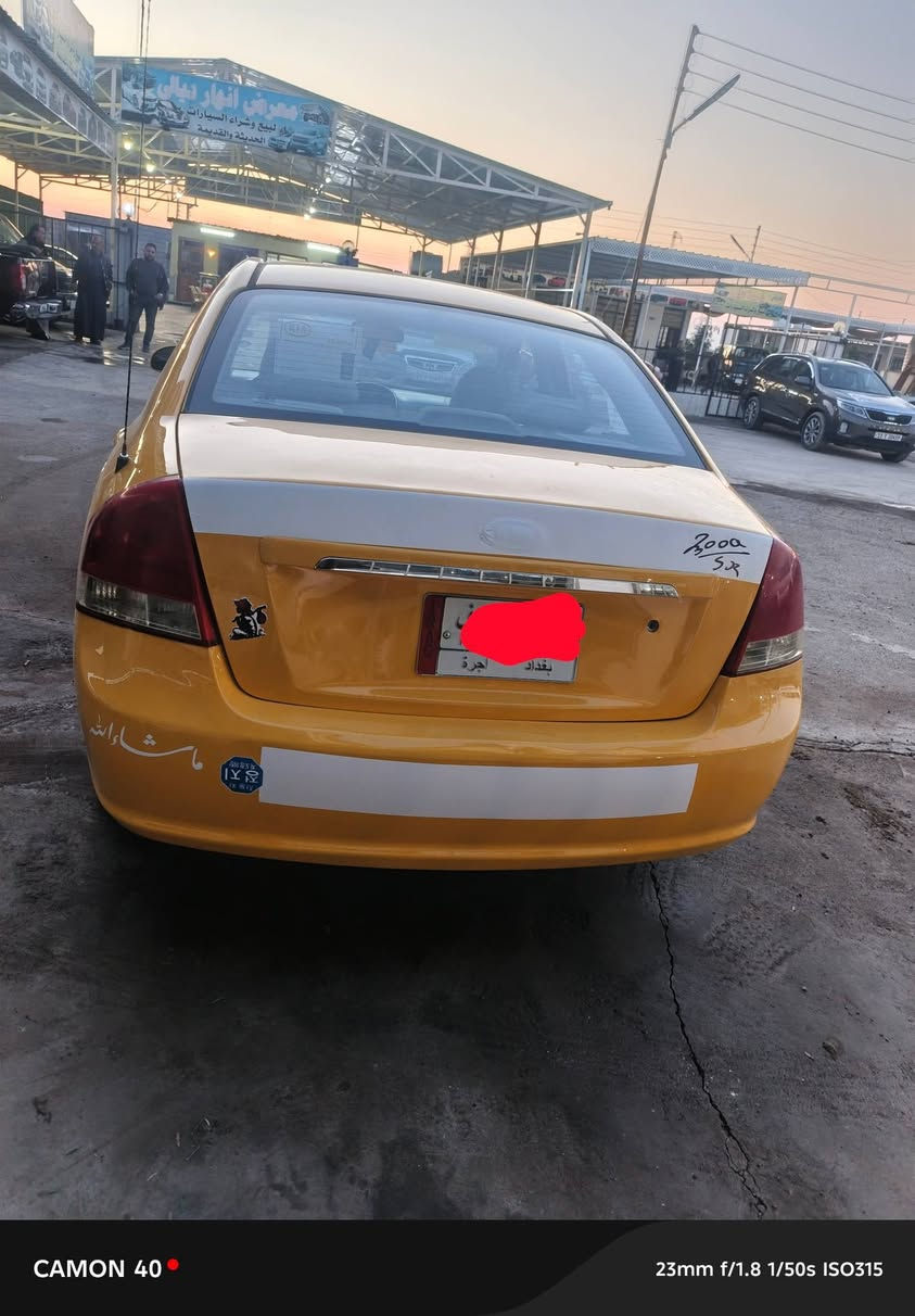 سلام عليكم للبيع سبكترا موديل 2009 وارد أمريكي ضررها جامرلغ الخلفي جوه القبق البانزين بدون أي داخل رقم بغداد مشروع وطني سنويا جديدة خطها جوال مصفره هيئة وغرامات كير مكينه تبريد نقص فقط صونده صدر امامي خلفي خير من الله بس ستر ربك 
السعر/ ( 74 وبيه مجال بسيط). 
الرقم الأول/ ( ***********).
الرقم الثاني/ ( ***********).
العنوان/ ( ديالى بعقوبة).
