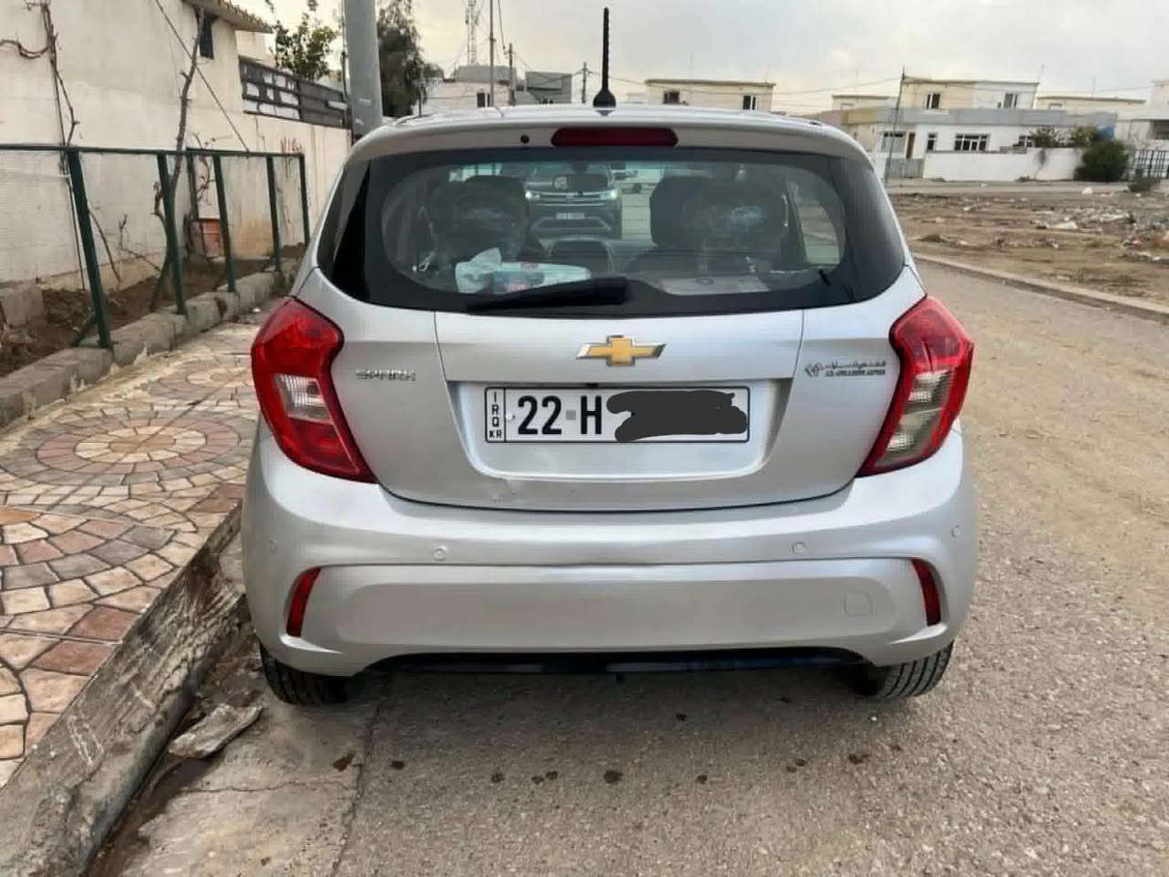 سپاڕک ٢٠١٧
١پارچە سبوغبئ لێدران 
گێر مەکینە تەبرید هەمو گیانی بەشەرت
سەنەوی تا ٢٠٢٩نوێیە هەزەی نوێیە 
یەک دینار مەسروفی تیانیە
نرخی ٨٥وەرەقە
*********** أربيل, العراق
