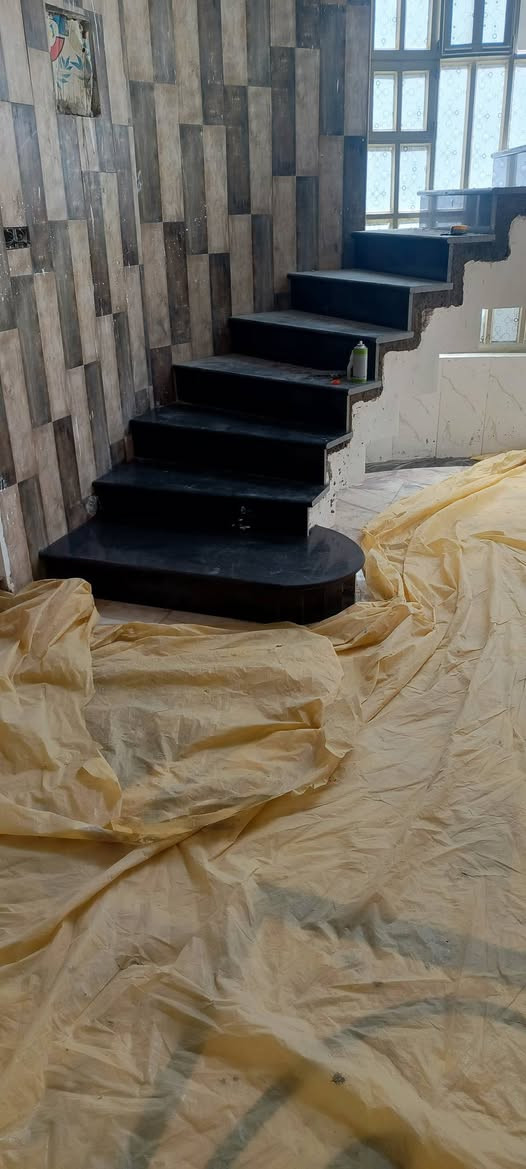 🏗️👷‍♂️ من أعمالنا.. تنفيذ أرضيات ودروج (مرمر - كرانيت - كاشي
​📞 للاستفسارخاص (واتساب متوفر)📱***********
