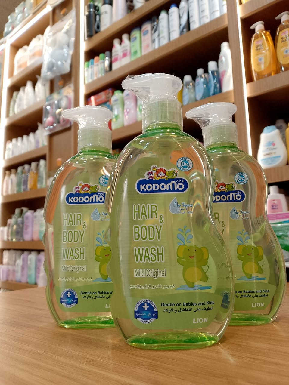 ✨ كودومو شامبو الرأس والجسم ✨
نعومة طبيعية كل يوم. 💚
دللي طفلك مع تركيبة لطيفة تحافظ على نعومة شعره وبشرته، لتجعل وقت الاستحمام ممتعًا وآمنًا. 🌿🛁
✨متوفر في مركز بيبي لاند 

📍الموقع : ديالى / بعقوبة / شفته - قرب المدخل الرئيسي

✨للتواصل والطلبات واتساب (***********)
