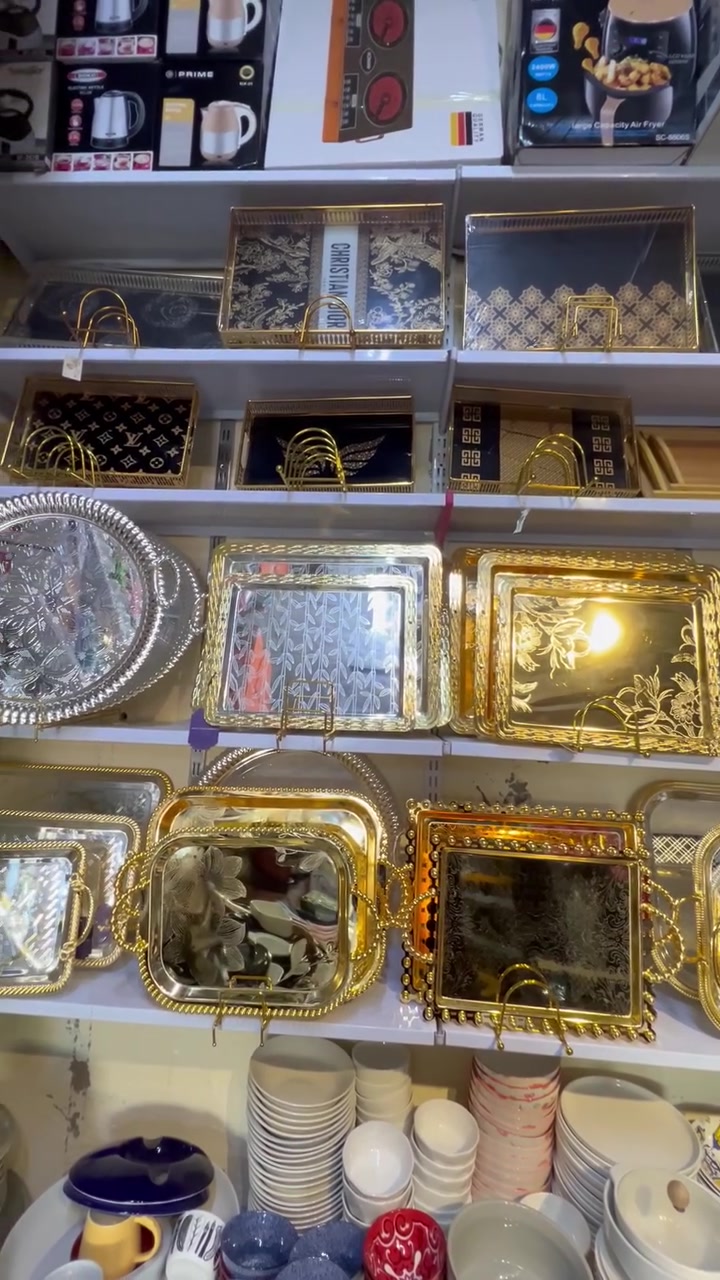 سيت صواني تقديم # البارون # 
الأصلي 

# العنوان 
شطره شارع الكص مقابل مجمع حيدر العوادي


**إذا كنت صاحب هذا الإعلان وتريد حذفه لأي سبب، رجاءا أرسل رسالة إلى الدعم الفني**