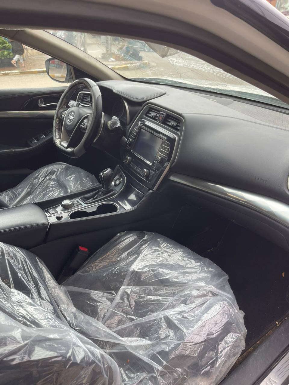 سياره مكسيما 2016 فول مواصفات معاعده الفتحه محرك 6 سلندر گير ومحرك كفاله تخم تاير جديد تبرد ثلج سياره بعده عل وضع الشركه تشغل عن بعد 3بصمات شفتات بل سترن سياره رياضيه حادثه بل جنطه من امريكا سعر 80 بيه مجال المكان هيت
رقم ***********
