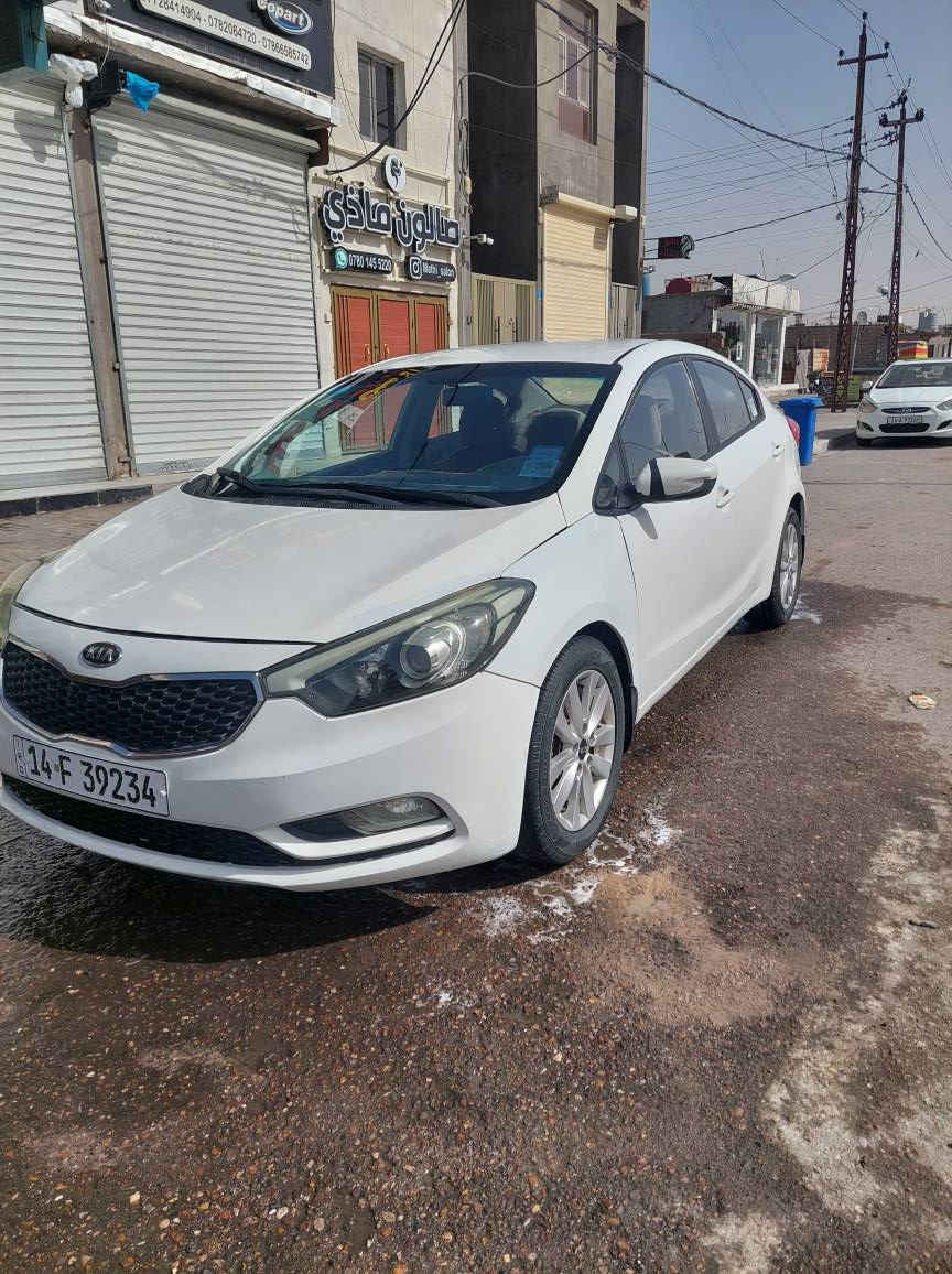 سيراتو للبيع مديل 2014رقم بصره خليجيه مكفوله من الظربه والعيب الشرعي السياره بيه مكانات صبغ ابيع احزام مكينه كير حداديه تبريد تمام  سعره 105مكان السياره بصره  القبله *********** البصرة, العراق
