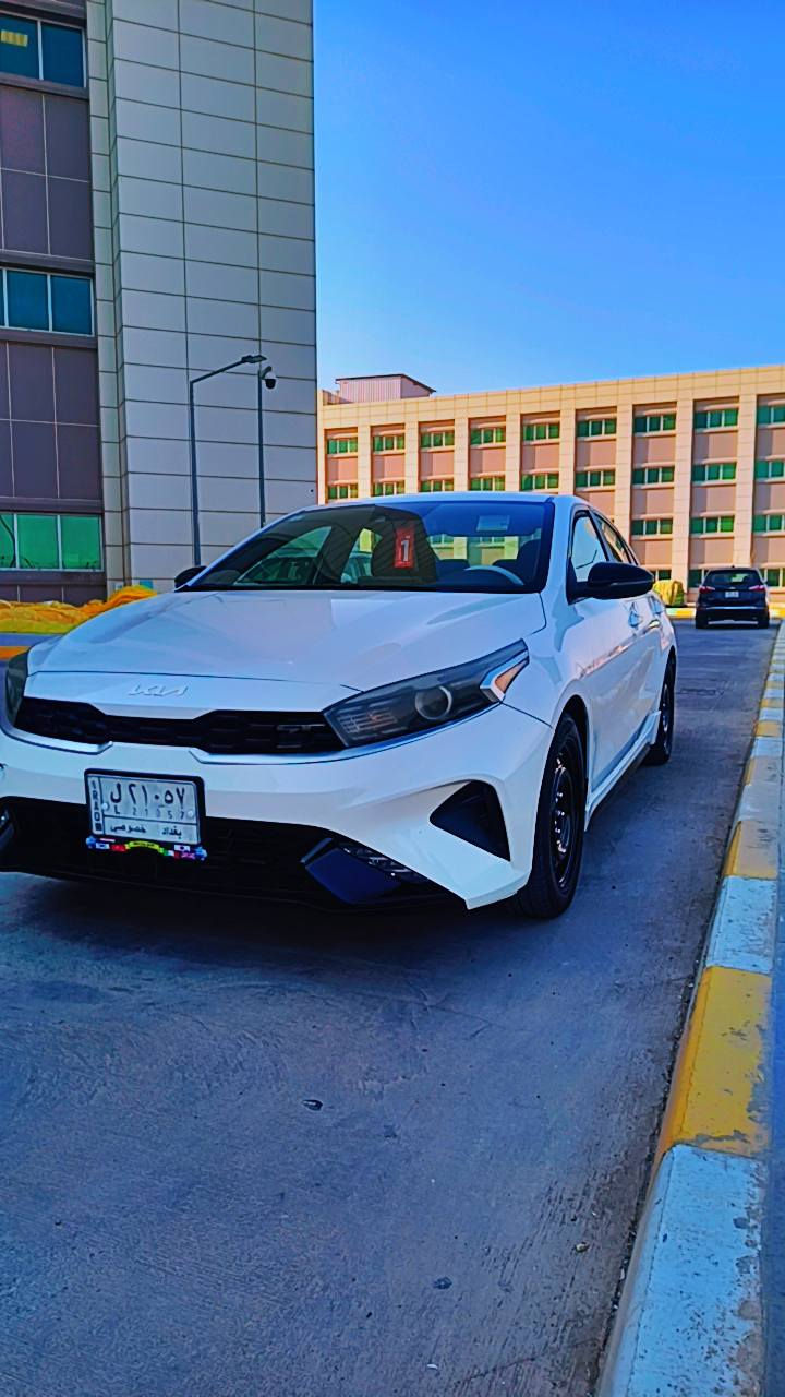 السلام عليك سياره فورتي موديل 2022مكينه 2000دوش سياره معوقين بغداد حادثها بنيد فقط  بدون داخل والباقي كفاله السعر 148بيها مجال حق الجيه جاهزه. وجديده من كلشي بيع أو مراوس حسب القناعه العنوان البصره استفسار *********** البصرة, العراق
