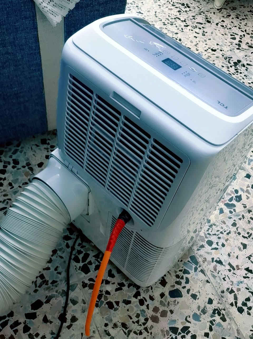 سلام عليكم سبلت 1 طن ماركة TCL
نظافة 95٪  للبيع 250 
بغداد الشعب


**إذا كنت صاحب هذا الإعلان وتريد حذفه لأي سبب، رجاءا أرسل رسالة إلى الدعم الفني**