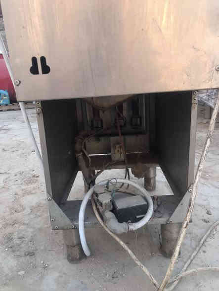 السلام عليكم 
قلاية للبيع بسعر مناسب ٣ مدافع  ام الحساس 
اخت الجديده المكان كربلاء
***********
