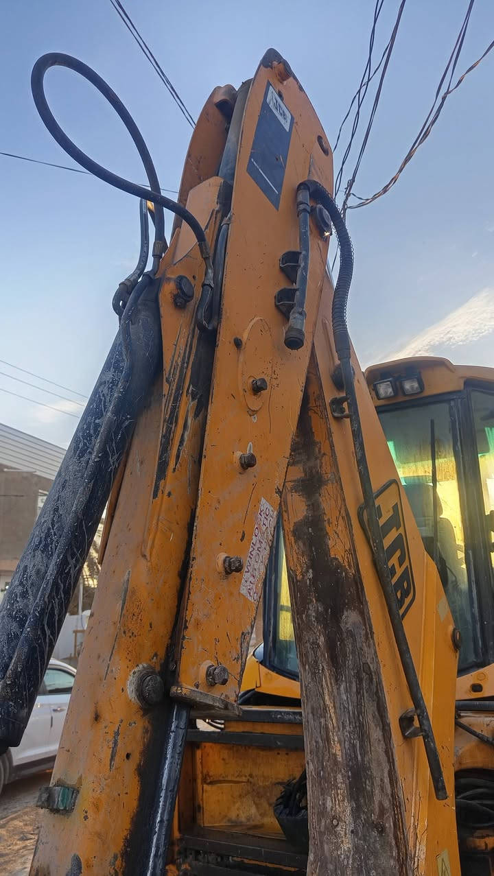 سلام عليكم لبيع حفاره جي سي بي موديل 2008 باسم بنفس اليوم المداور مواصافات سليت تخم تاير كماشه كيله الاماميه  رقم جديد نكليزي رقم بغداد المكان الحفاره بنجف  الاستفسار السعر على رقم هذا ***********
***********
