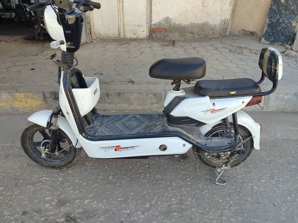 باسكل شحن للبيع كله شغال باتري نضيف سعر 200 الشراي يتصل كربلاء *********** _ *********** كربلاء, العراق
