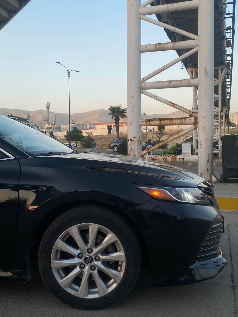 تويتا كامري  رةشي قةتران موديل ٢٠١٨ مواسةفاتleرادار خةتي جادة شاشة كاميرا سوكان فوليوم تحديد سورعة كوشن كارةبا سةيارةكة نموونةية لةجوانيا هةموو گياني بةشةرت تةنها و تةنها جةمةلةغيكي بوياغه سونةرةكةيم داناوه رةسمي حاديسةكةيم داناوه مالي دوسته تةقة و رةقةي نييه ٢٥٠ ي مةسروف نييه سةنةوي و رةقةمي نويية گير و مةكينة بةشةرت لةسليمانيم سعري فروشتنيم نووسيوه
***********
*********** السليمانية, العراق
