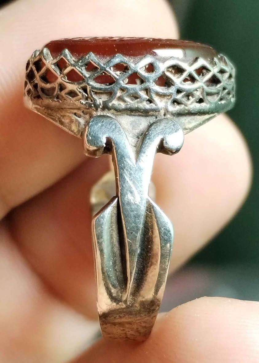 محبس عقيق مخطوط سورة التوحيد صياغة فضة عراقية ٩٢٥ السعر ٤٠ ألف بغداد, العراق


**إذا كنت صاحب هذا الإعلان وتريد حذفه لأي سبب، رجاءا أرسل رسالة إلى الدعم الفني**