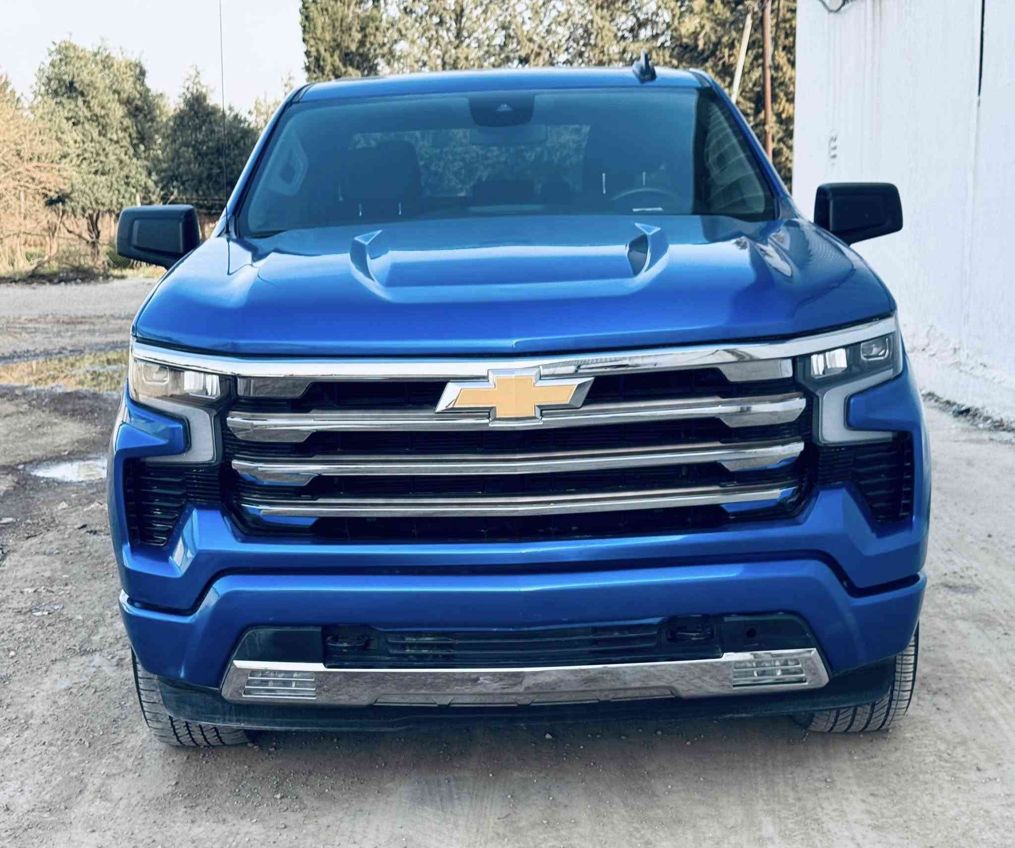 سلفرادۆ مودیل ٢٠٢٤ مکان سیمانیە سعر ٢٦٠
***********
