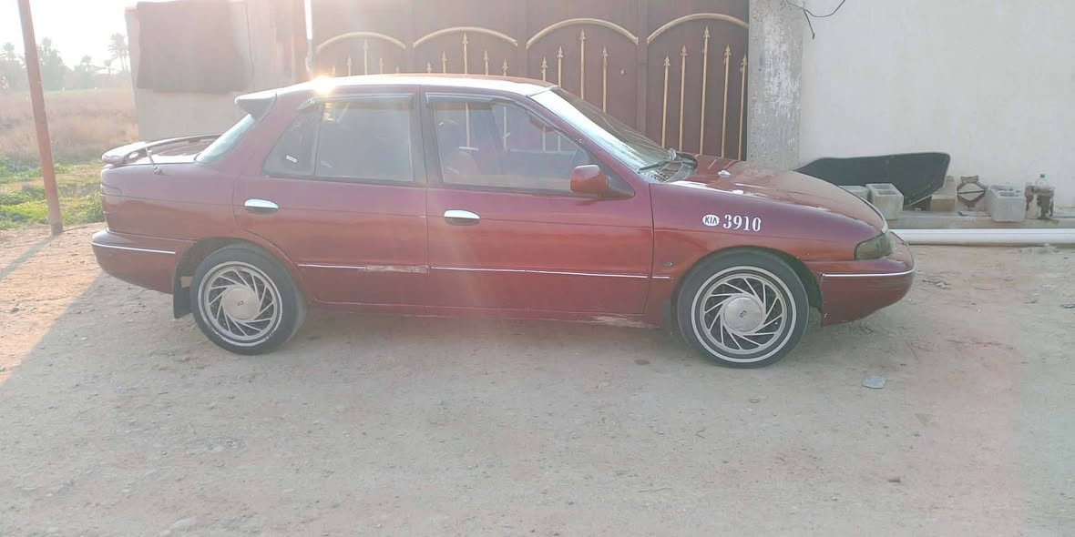 للبيع سيفيه موديل1992  مكاني بغداد سعر 35وبيهه مجال***********
