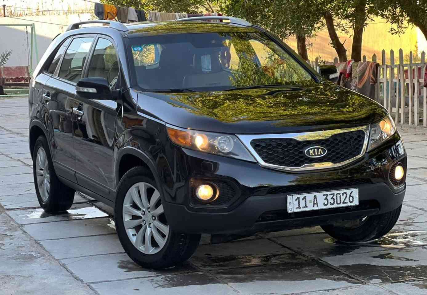 سورنتو 2013  امريكي رقم بغداد نكليزي بسمنه سنويه جديده سياره جديده كل نقص مابيه فوال موصفات ما عده بنرامه بصمه تشغيل بصمه ابواب جلد شاشه كشنات تدفئه خزن مانع نزلاق رابع نضمه قياده  تحكم بل ستيرن كامره  دواخل لونين 7 راكب مكينه 2400 جديده سياره نضيفه مكان رفاعي السعر 128 وبيه مجال *********** 
***********
