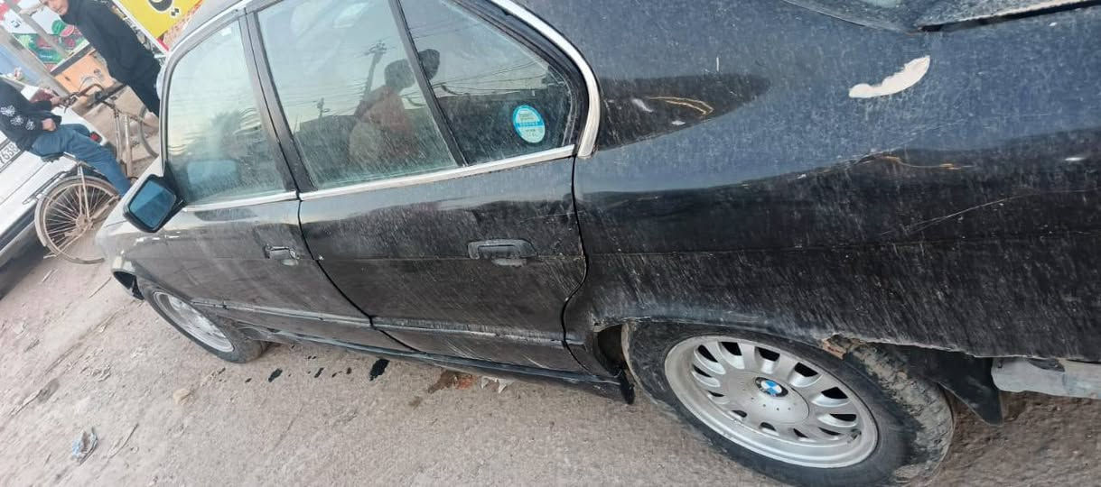 من رخصت الادمن المحترم 525مكينه امسكر فانوص مال تعمير رقم دولي شرط التحويل  نقص شي قليل السعر 37وبيها مجال   الرقم ***********
