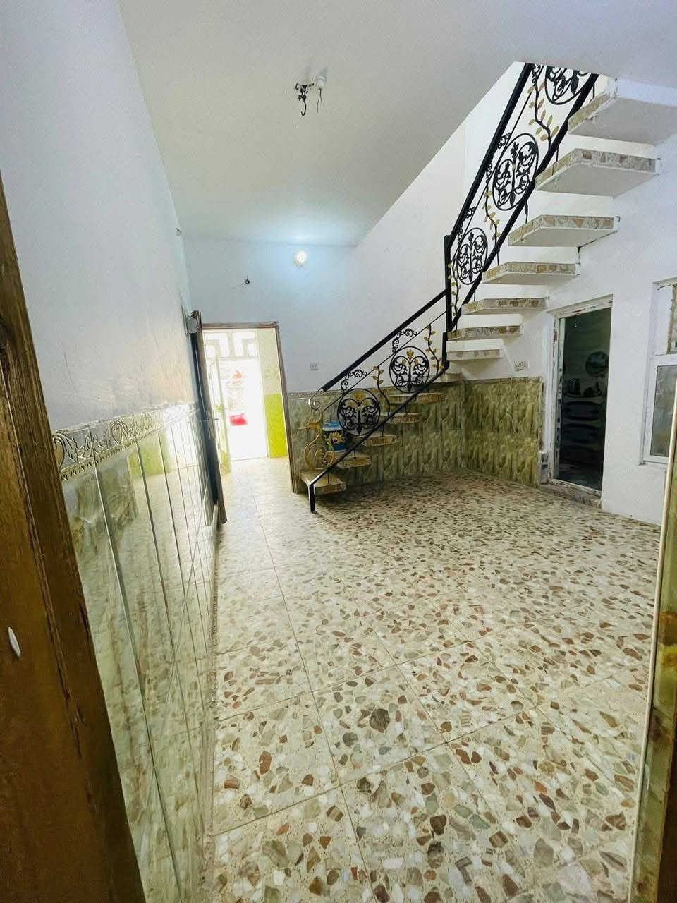 يالله بيت للبيع طابو صرف نجف حي ميسان (***********)

المساحه. 100. متر. قطاع. 24.    السعر.  88   مليون وبي مجال
             غرفة.  صاله.  مطبخ.  استقبال 

           صحيات    داخليه.   وخارجية 
""""""""""""""""""""""""""""""""""""""""""""""""""""
                مكتب ابو حوراء الحسناوي للعقار 

    بيع.   شراء.     ايجار.  رهان

  عنوان المكتب نجف حي ميسان مقابل السوك الغير
""""""""""""""""""""""""""""""""""""""""""""""""""""
