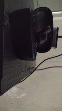 ايربود • اصلي • عزل قوي