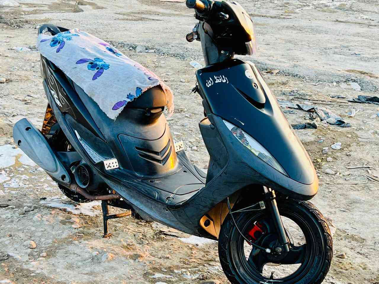 سلام عليكم دراجه ماكس بلاديه للبيع دراجه خير من الله ماعايزه اي شي السعر خاص
***********
