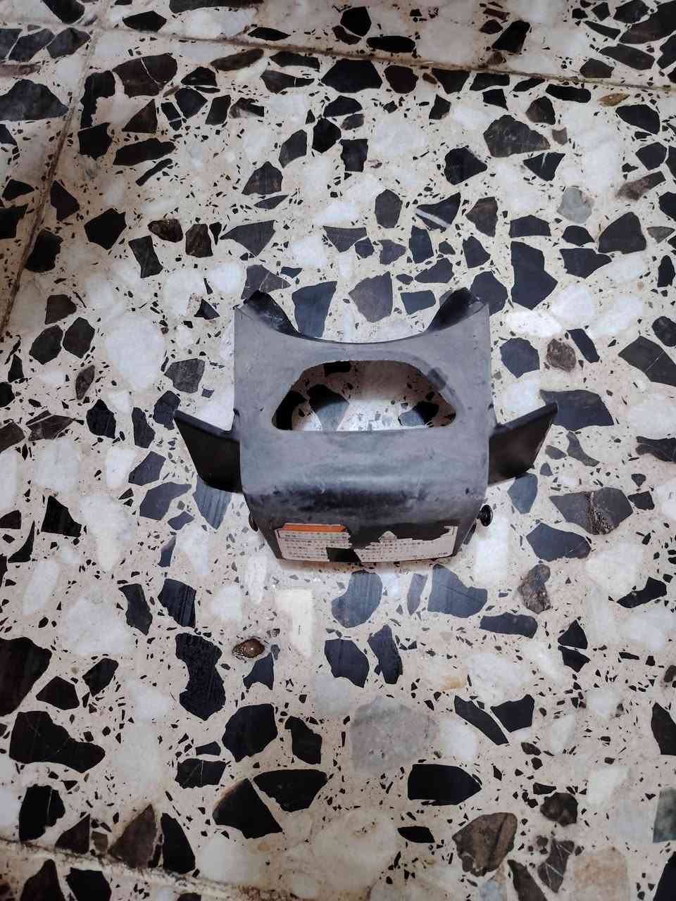 السلام عليكم
يتوفر جميع ادوات احتياطية ل فاز وال 010 و 0.11
جويتر
ضفيرة
راديتر
حساس انقلاب
ويالة
سوادات
جوزة
بصمات
عقل
والخ...
كلشي يخص الفاز والصفر ١٠ موجود 
*********** يوجد توصيل لكل المحافظات مجانا
