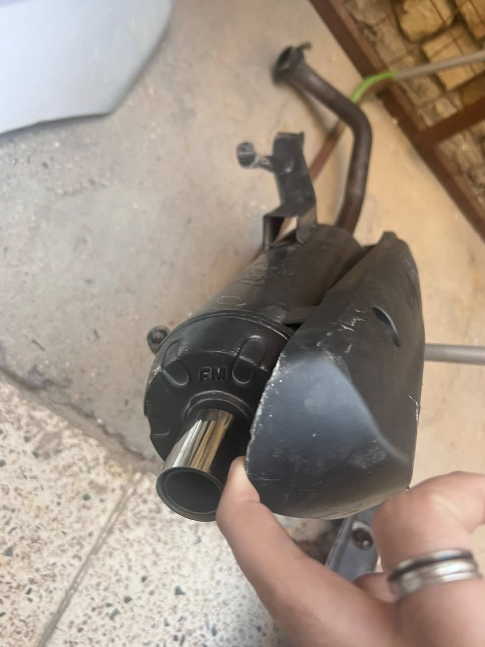 السلام عليكم غراض مال ماكس عدله وياله بلاد جيب وشد وهذا مال فراشه جيب وشد يرهم ماكس جنت مخليه ب دراجتي بس جبت تخم رقم بلادي صالنصه fm جيب وشد ع ضمان طلقه وجعره ونار فول بجم بلادي مو تجاري بس شوي تعبان بس ب نص وتكدر تسويه ب صناعي وأعتقد يكعد كبل للعلم بلادي مو تجاري وصفاحيه سوده وحده تجاري
كلمن وسعره شنو تريد أكتبته واكتب سعره أبيع حسب قناعتي ب سعر ابيع
رقمي ***********
