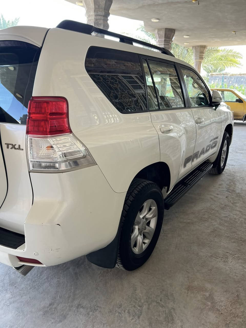 السلام عليكم
تيوتا برادو موديل 2013كويتي فول مواصفات سته سلندر بصمه كشنات جلد سبعة راكب ثلاث قطع تبريد دبل تانكي وباقي المواصفات المعروفة تخم تاير دلنوب جديد تبريد ثلج السيارة مكفولة كفالة عامه من الصبغ والتبديل والفتح ماعدا بارد كلش بسيط اقل الاصبع كير ومحرك علئ وضع الشركة برغي ممفتوح بيهن السيارة كلها علئ وضع الشركة برغي ممفتوح بيها رقم بغداد الدولي بأسمي المكان كربلاء السعر 265
***********
***********
