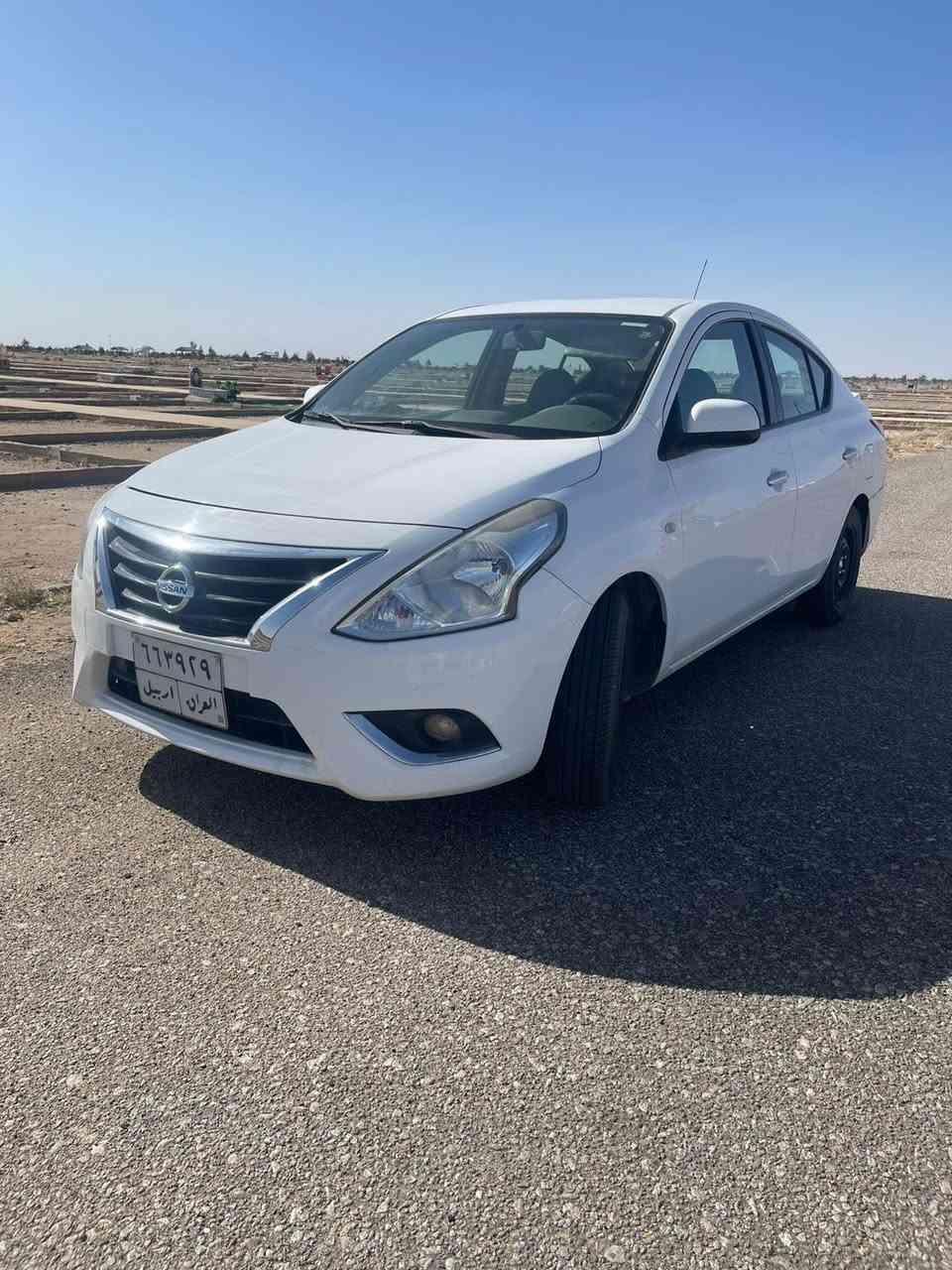 سلام عليكم نيسان صني 2021 باسم شركة بالنجف 
تريد مداور تريد وكالة بيها فقط بارد موضح بالصور تخم تاير جدد سيارة ماشيه 190 تبريد ثلج مكانها نجف حي السلام سعرها 95 وبيها مجال بسيط 
***********

