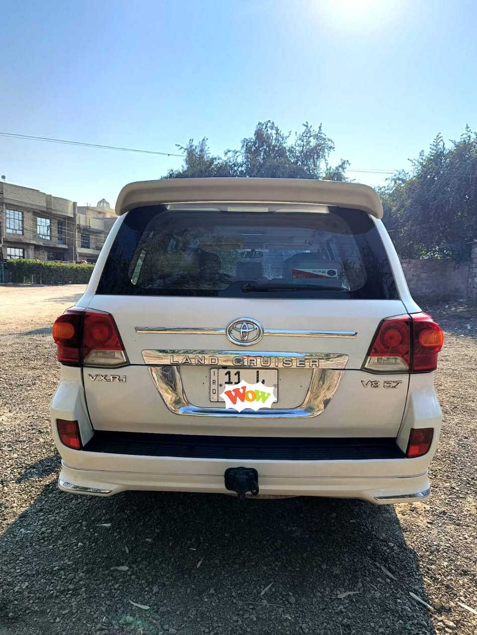 السلام عليكم للبيع او مراوس لاندكروز 2011فول مواصفات خمس بصمات جاهزه من كلشي كير ومحرك كفاله محرك 8سلندر  5700 مصبوغه عام بدون ضربه رقم بغداد بأسمي تحويل ثاني يوم السعر 248 العنوان بغداد رقم الهاتف***********
***********
