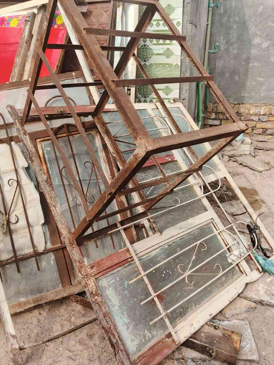 بيبان  وشبابيج  +شيلمان عدد30للبيع ***********
