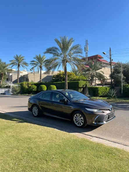 كامري 2023 
رقم بغداد 
هايبرد 
وارد يابان 
بيه صبغ جاملغ وبنيد 
ماشيه ٣١ 
نص فول 
بصمه 
رادار
محرك 2500 هايبرد 
السعر.  $170
مكان السياره بغداد حي الجآمعه 
☎️ ***********
