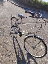 للبيع حجم 26 كير حساس كامل السعر 75 بي مجال بسيط رقم 07704549288