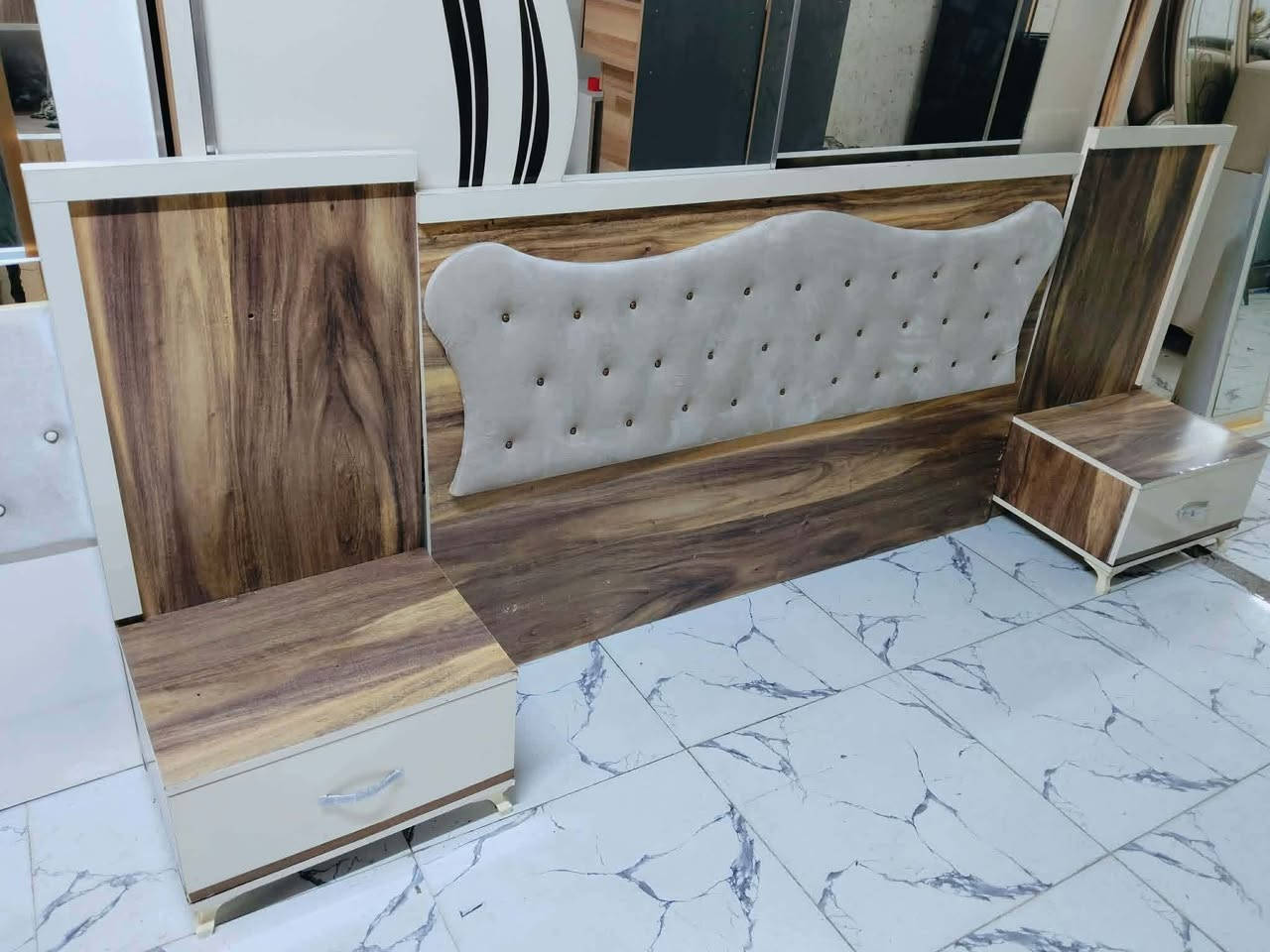 ٤٠٠ واصل شد ونقل


**إذا كنت صاحب هذا الإعلان وتريد حذفه لأي سبب، رجاءا أرسل رسالة إلى الدعم الفني**