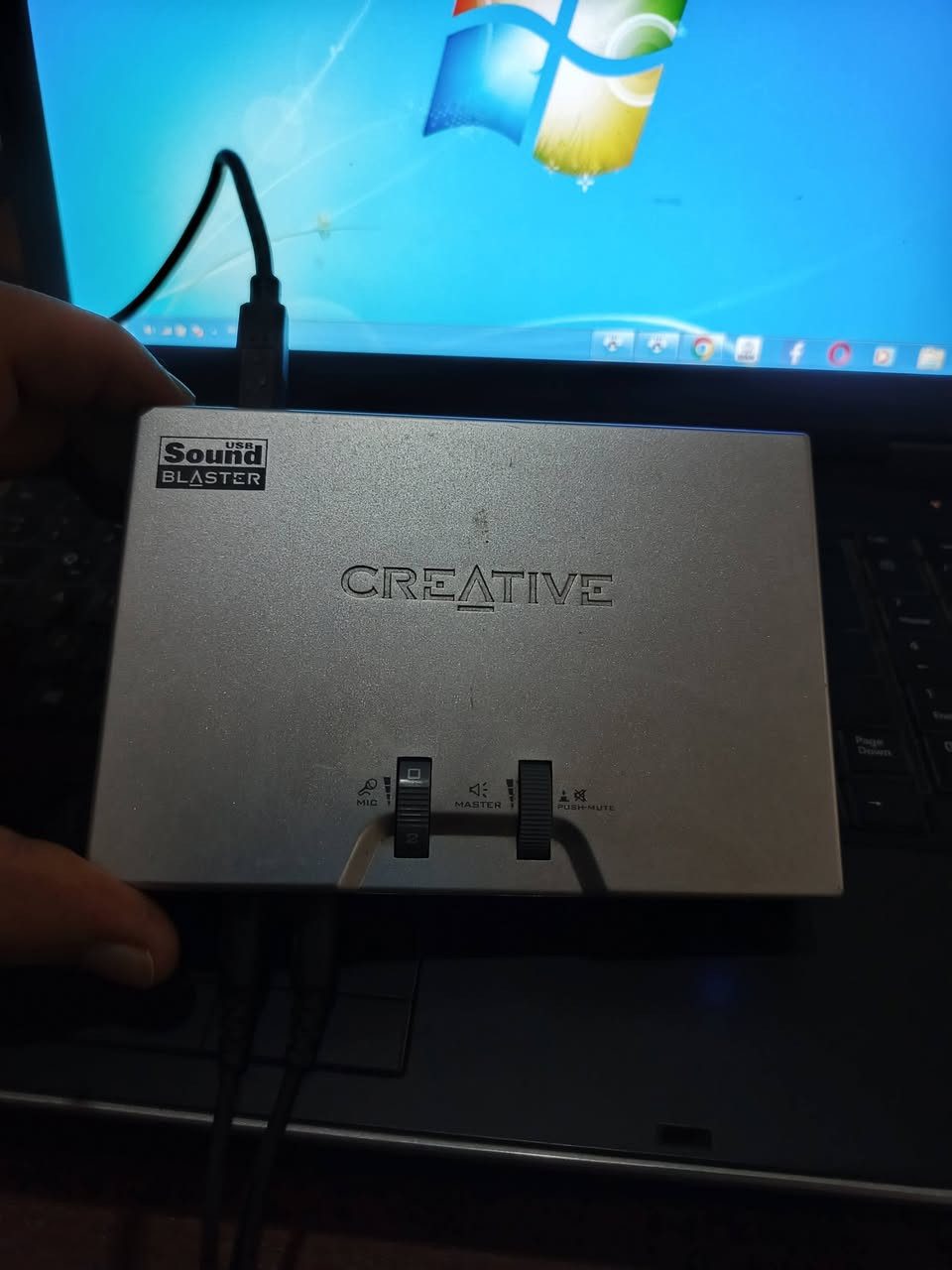 السلام عليكم
كارت صوت كريتف الفضي الماليزي للبيع مع مايك bm800 وستاند وفلتر وهيتفون بسعر ٢٠٠ الف


**إذا كنت صاحب هذا الإعلان وتريد حذفه لأي سبب، رجاءا أرسل رسالة إلى الدعم الفني**