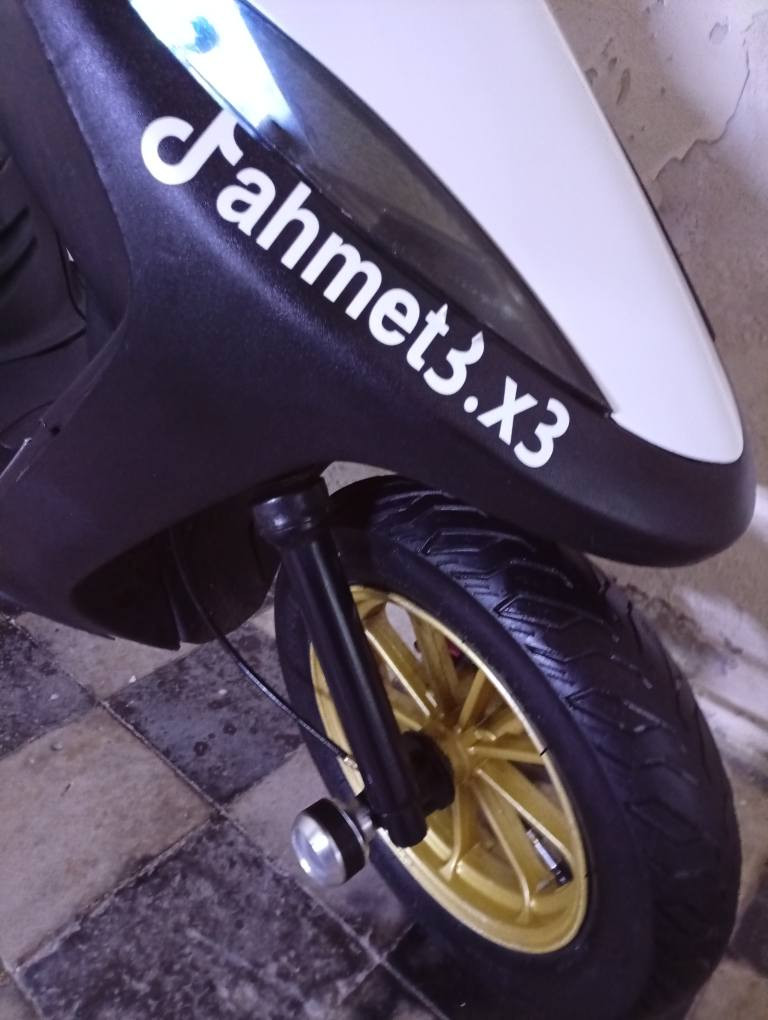 سلام عليكم ماكس عدله  للبيع اي عيب مابي كافر تجاري بس فول نضيف دراجه فولل رياضي سعر  700بي مجال للطيبين دراجه اي عيب مابي بشارط انطيك و كلج رياضي همين مكينا 55 سلف 49.       *********** كركوك, العراق
