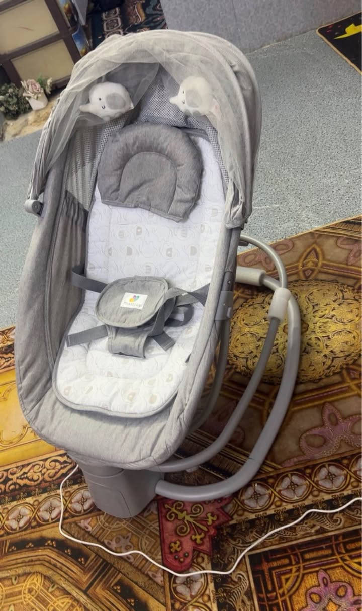 كارووك كهربائي جديد سعر 90 والله جديد كارتونه موجوده سعر 90 قفل مشتري 130 كربلاء الحر *********** كربلاء, العراق
