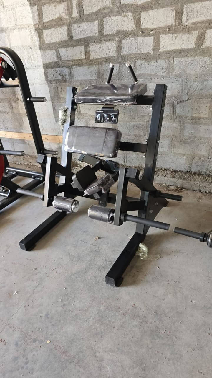 متوفر للبيع
كولف واقف / السعر ٩٥٠$
كولف جالس / السعر ٤٥٠$
سيقان خلفي / ٩٥٠$
للتواصل : ( *********** ) او ( *********** )
