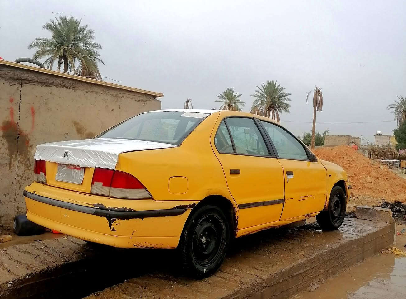 للبيع سمند مديل 2011 ناطق
كير ومحرك مكفولات حدادية امامية خلفية
جدد تخم تاير كهربائيات كلها شغالة ماعايزة برغي
ترايك للبصرة سنوية ضايعه تحويل شوكت ميعجبك
راعيها موجود سعر مليونين وبيها مجال بسيط المكان نجف ***********
