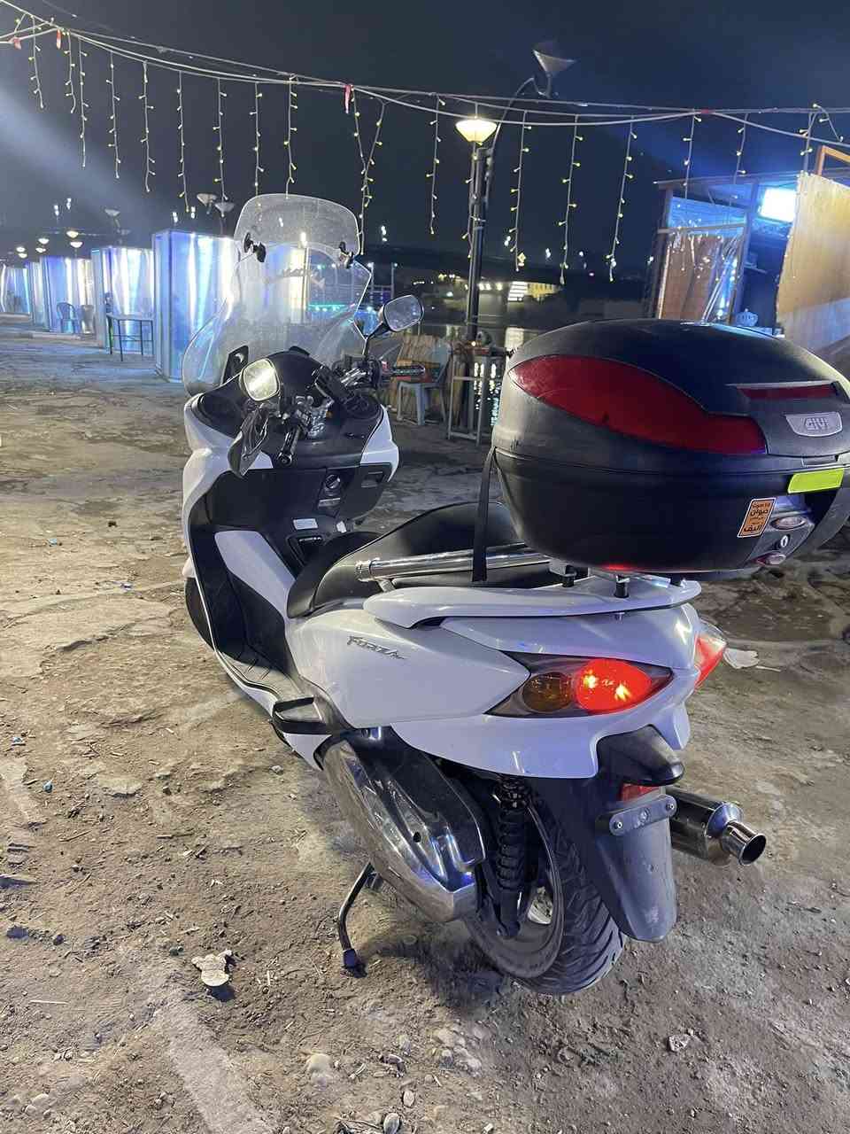 سلام عليكم شباب .فورزه 010 S7 للبيع دراجه حلوه ونضيفه بل كارتون مكفوله كفاله عامه من كل نواحي شرط الفحص سعرها 19 ورقه وبيها مجال بسيط للشراي الموقع العطيفيه قرب جامع ابو راثه (***********)
