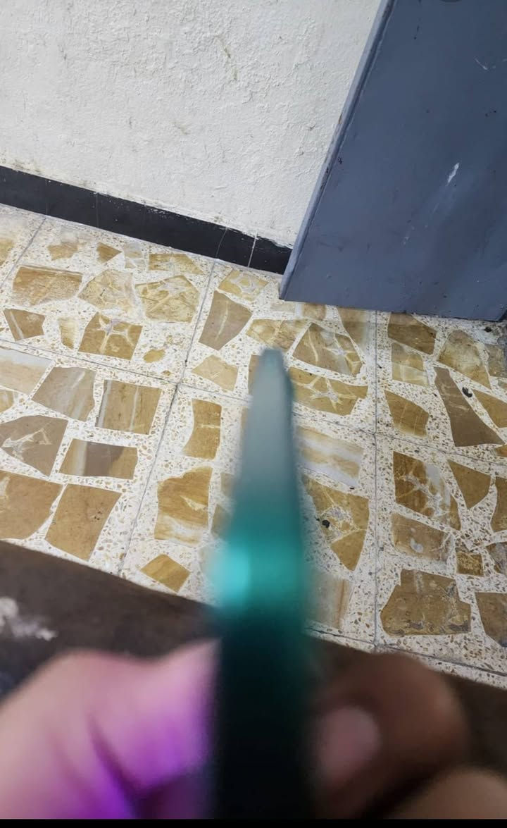 سلام عليكم تلفون هونر X8Dللبيع تلفون كلشي ما بي ما مفتوح عله حطت شركه ذاكره 512يعني نص تيره ممان بغداد مدينه صدر قطاع 14 رقم الهاتف ***********
