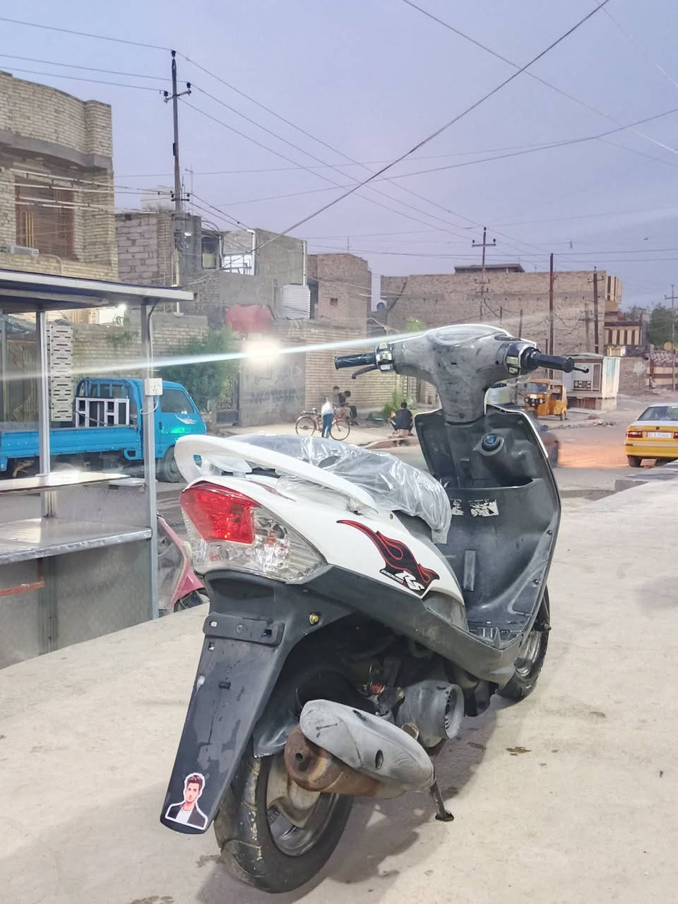 السلام عليكم دراجه ماكس عدله دراجه كهربائيات كلها شغال✈️ سلف هندر العنوان مدينه الصدر***********✈️
