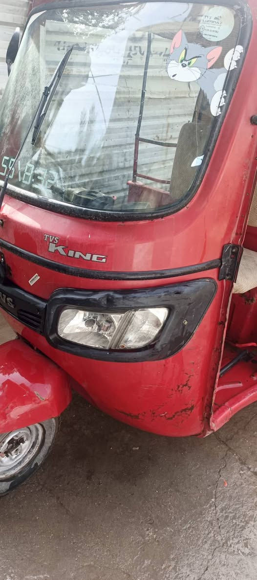 تكتك تي في اس للبيع اوراق ضايعة اتكفل سرقة وعشائر موديل ١٨ التكتك جاهزة مجفتة جديد وكلجات جدد تخم اذاين قماجي جديد فلنجات وبنزات وعنابير جدد تخم كامل السعر ١٨٠٠ رقمي واتساب فقط *********** مكاني الدورة ابو دشير
