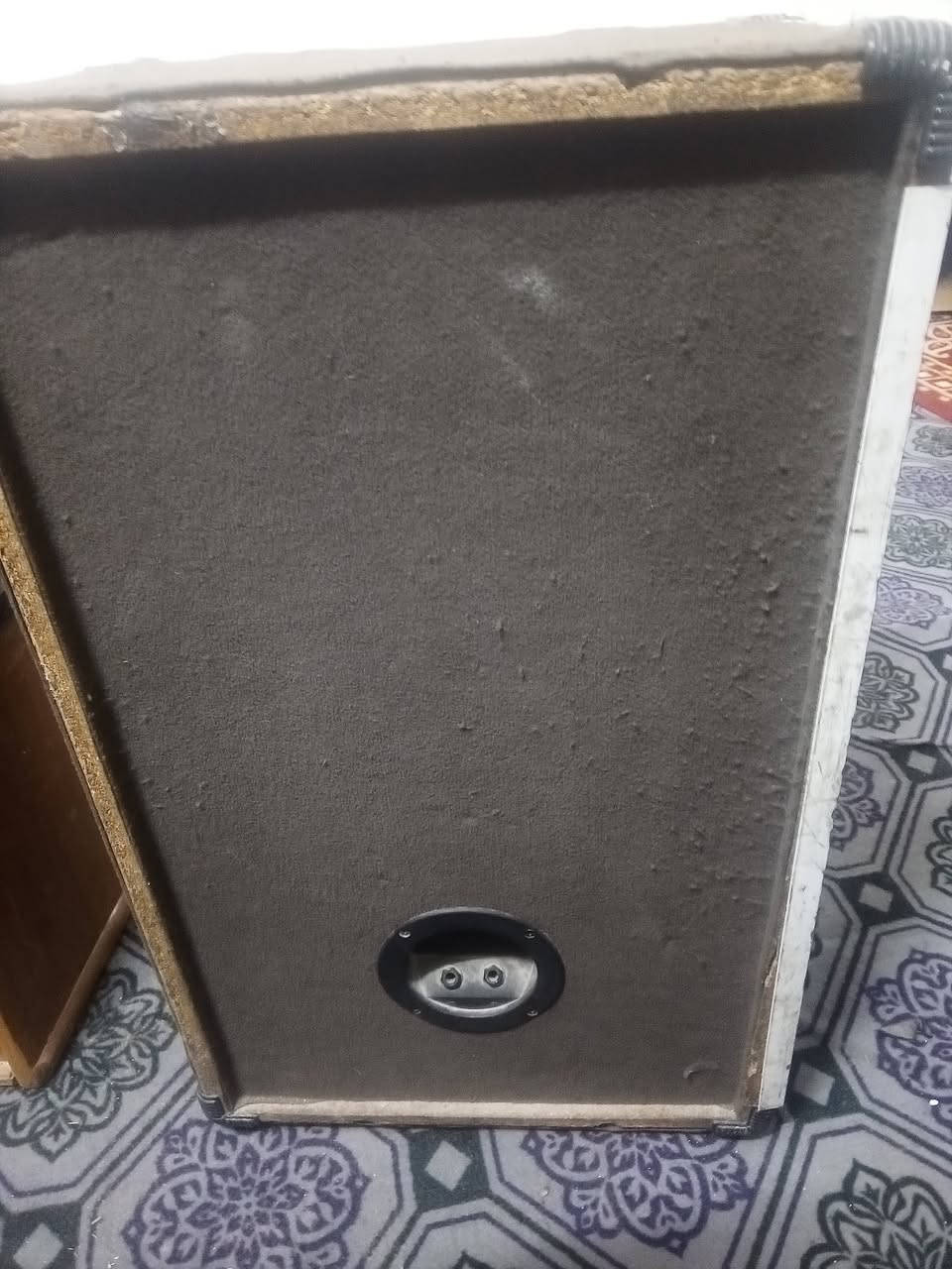 سماعات عدد 2 مكاني نجف السعر 175 للاستفسار ***********
