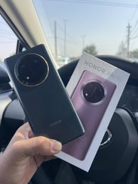 هونر X9C ذاكره  256 نضيف كلش كورتونه مع ملحقاته للبيع السعر 360 الف بغ...