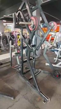 للبيع سحب همر واقف من الاسفل 07706367277 07831140451