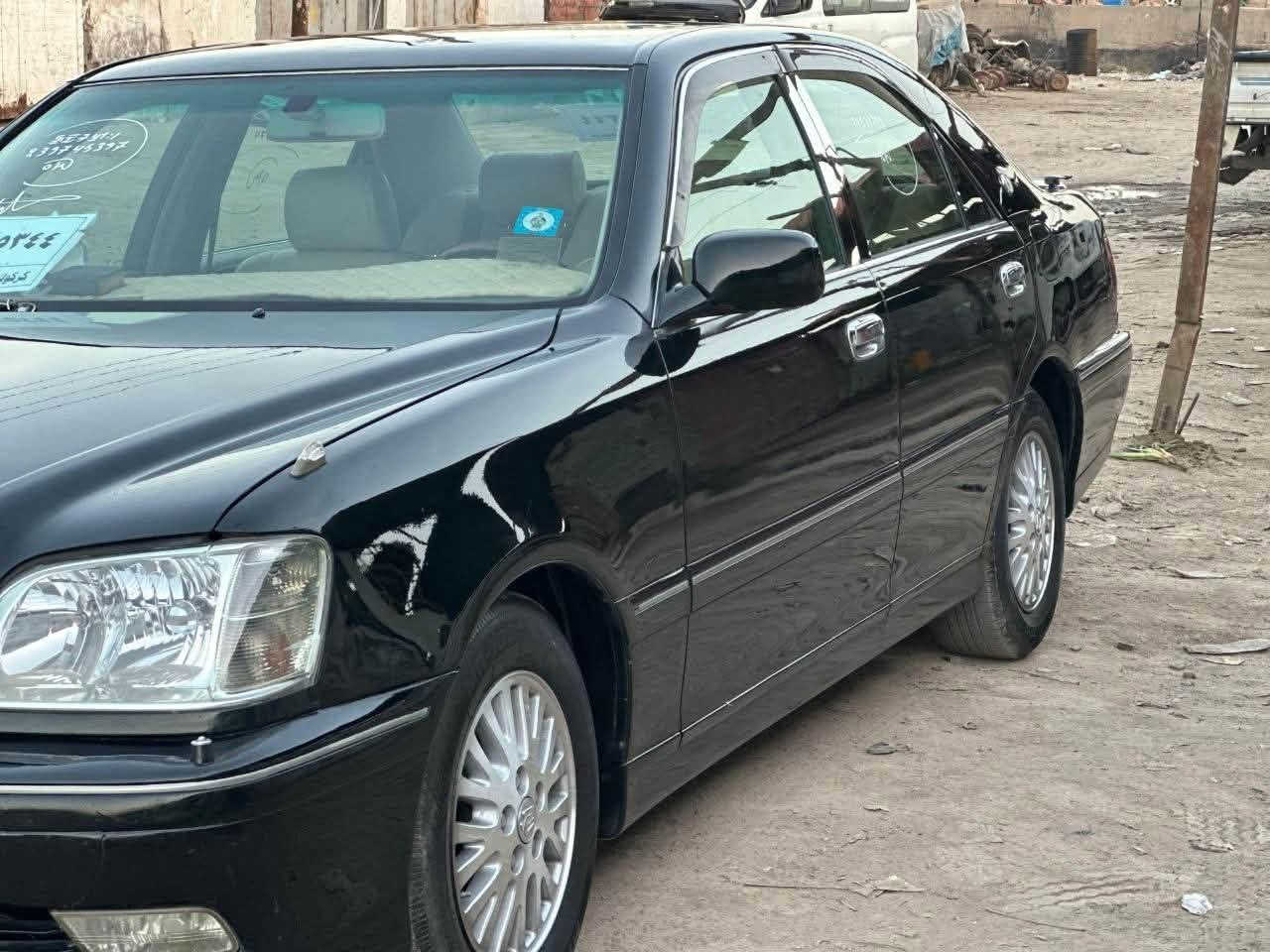 سلام عليكم..
سياره ملكه اصل كرستال 2003 
رقم كركوك ( مدفوع كمرك وكامله )
فقط تدفع فلوس رقم تستلم لوحات 
سياره كفاله ماعده طخه بلجاملغ الوره السايق شبر راجع عل بارد ومرشوش 
مكينه ديفور لجبير 
شاصي75 
3  كشنات كهرباء 
برده خلفيه 
لون (( اخضر زيتوني )) 
السعر ((  96  ))

مكان بابل 
 بيع أو مراوس 
***********
