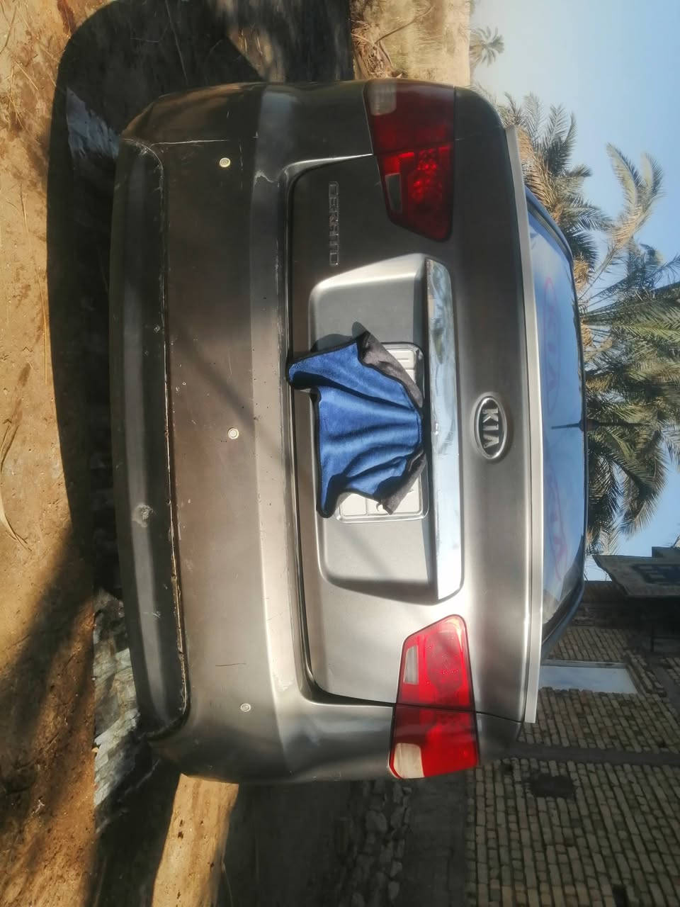 سلام عليكم كيا سيراتو للبيع موديل ٢٠١٣ مثنى مكفولة كفالة عامة من تبديل بس بيه جاملغ مصبوغ امامي كير مكينه شرط مقدم جديد سعر خاص ***********
