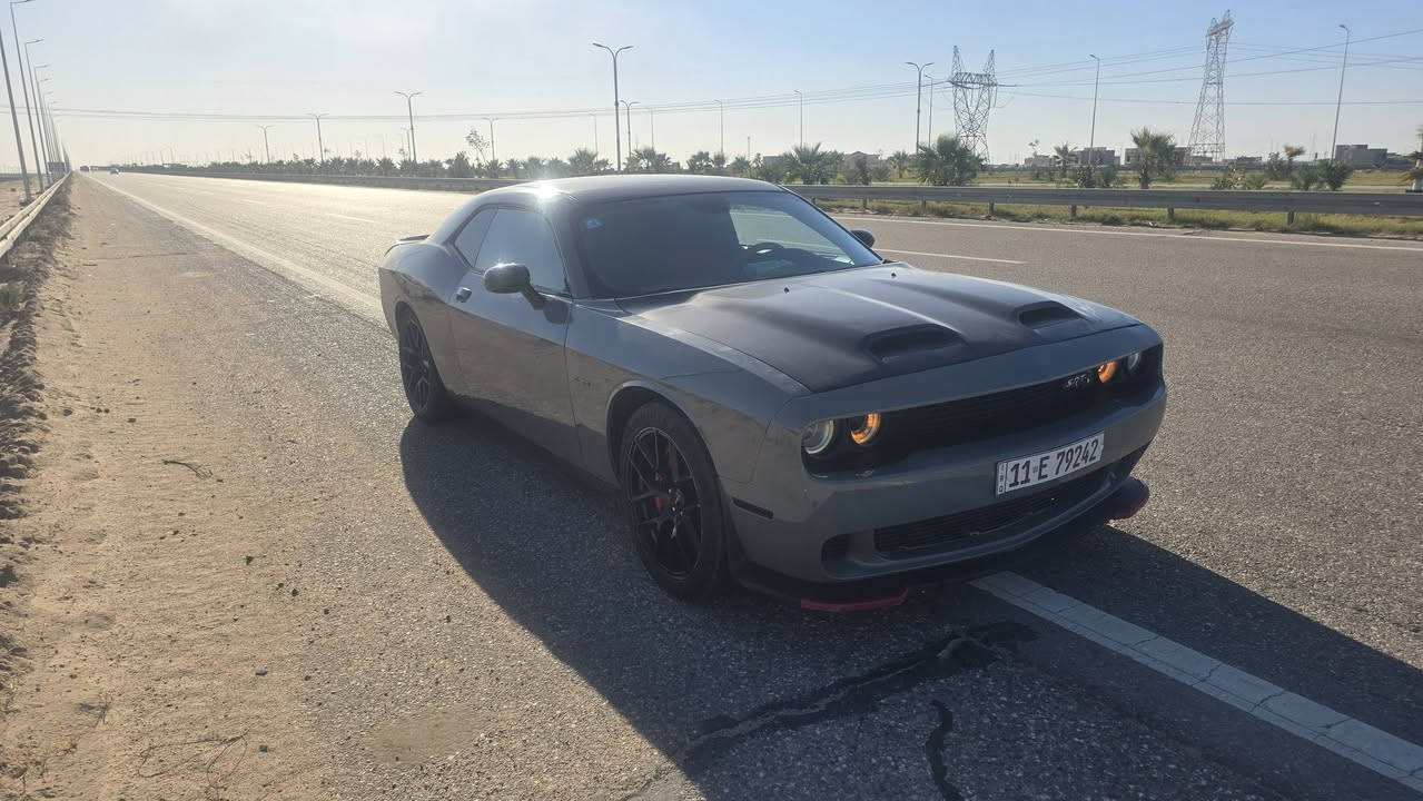 جالنجر للبيع 2019

جالنجر للبيع سياره 2019 رقم بغداد الجديد 
بصمه شاءالله الجبيرة تبريد ثلج تخم تاير حدادة كامله سياره 
ضربتها موضحه بصوره ومصبوغه عالم تغيير لون كفاله من الكلبه والكص
السعر135وبيه مجال 
مكان السياره البصرة 
***********
